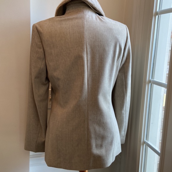 Bianca Blazer - Picture 3 of 11